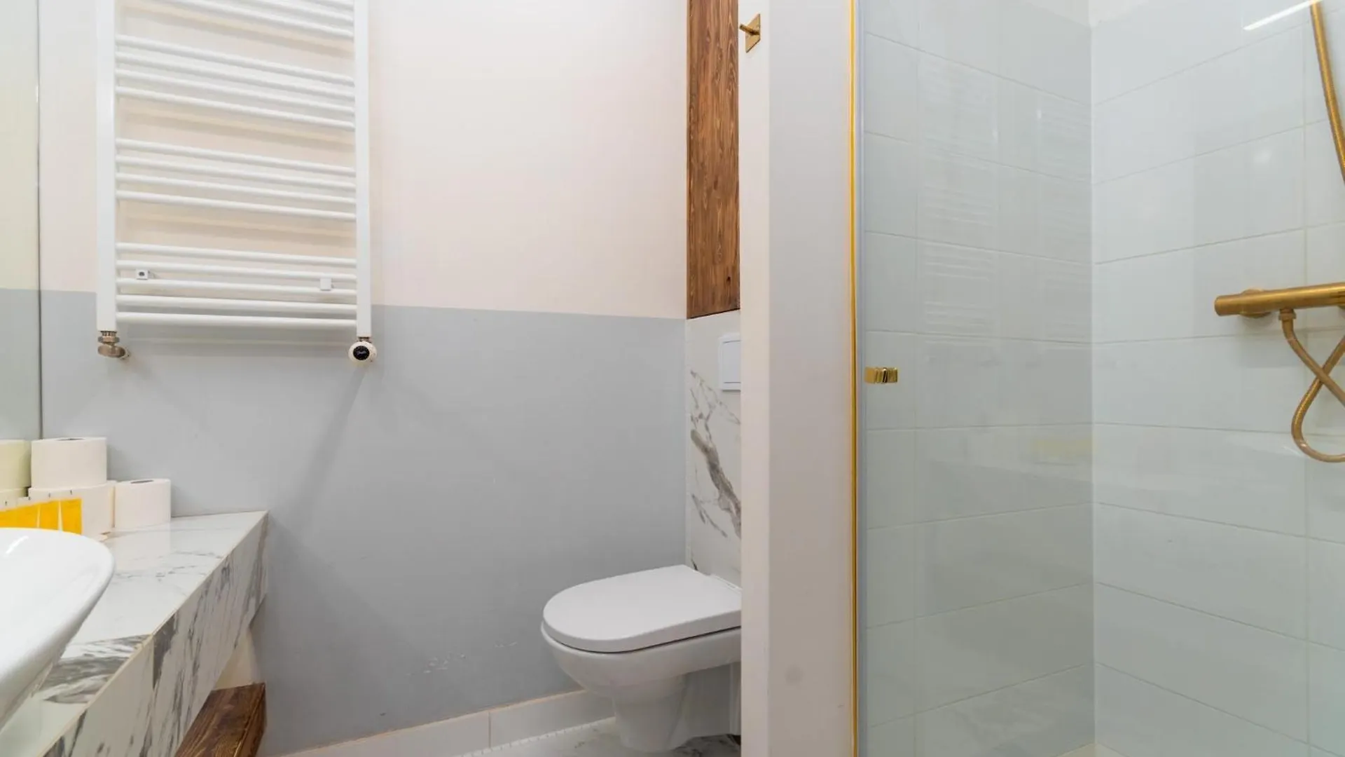 Paryski Zakatek Cosy Apartment Wroclaw Polonya